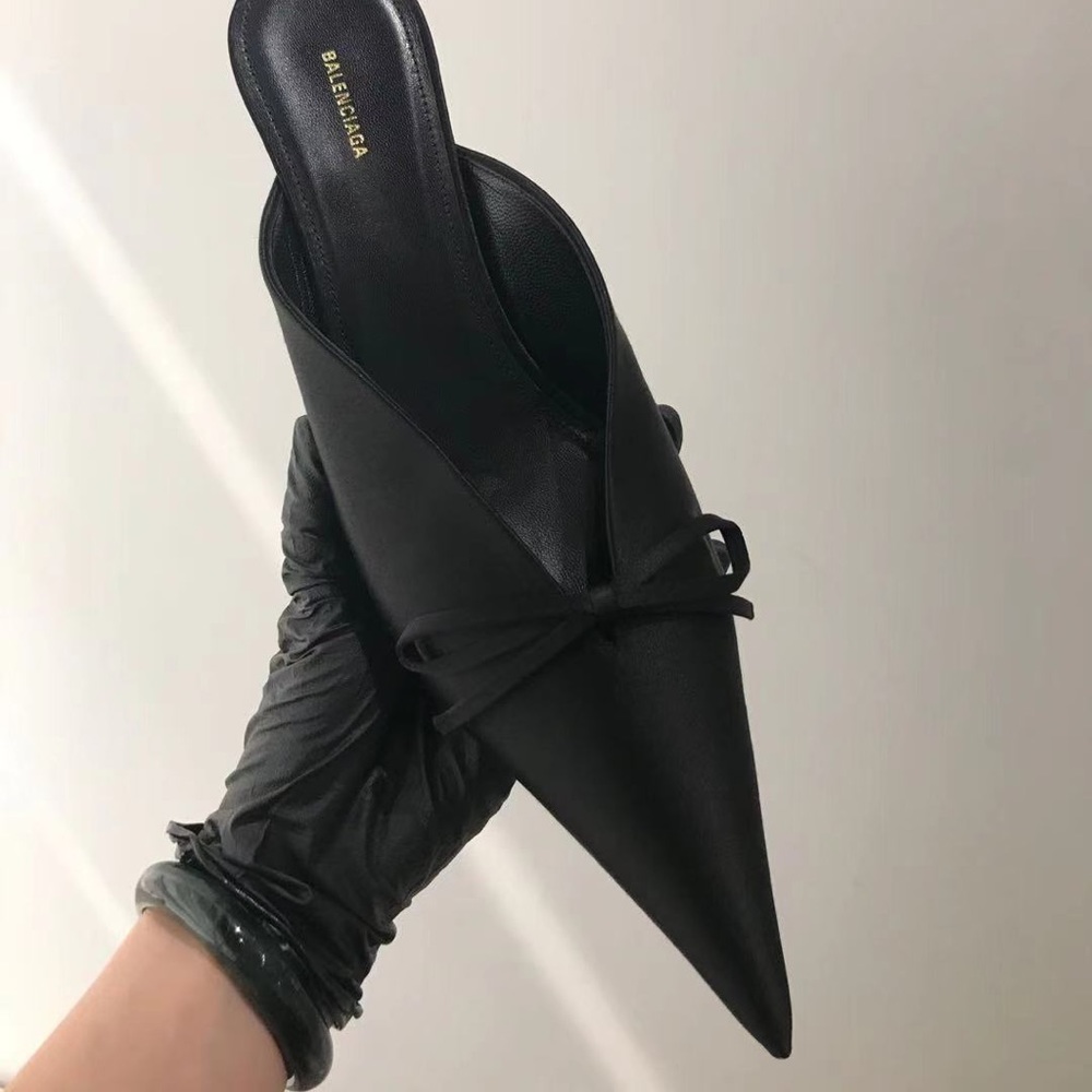 balenciaga pointy mules